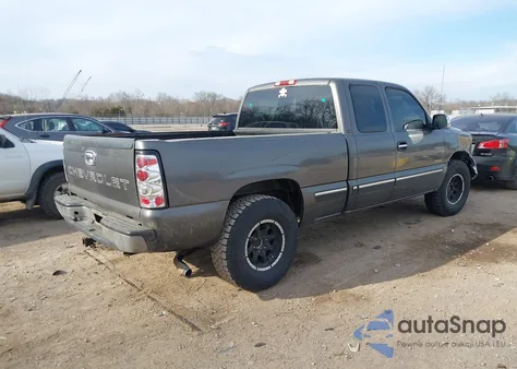 1999 Chevrolet Silverado 1500 from USA, damaged, VIN 1GCEK19V3XE184755
